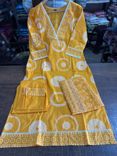 *🌹🌹Pure fine Cotton fabric Embroidery Work Kurti with Pant with cotton 100-100 Dupatta*🌹🌹